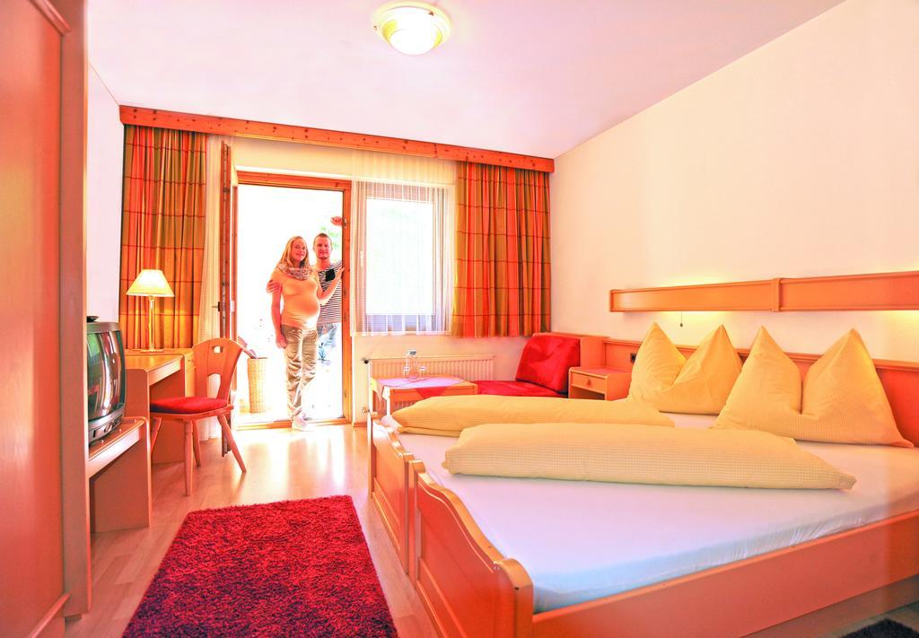 Hotel Loffele Weissbriach Cameră foto